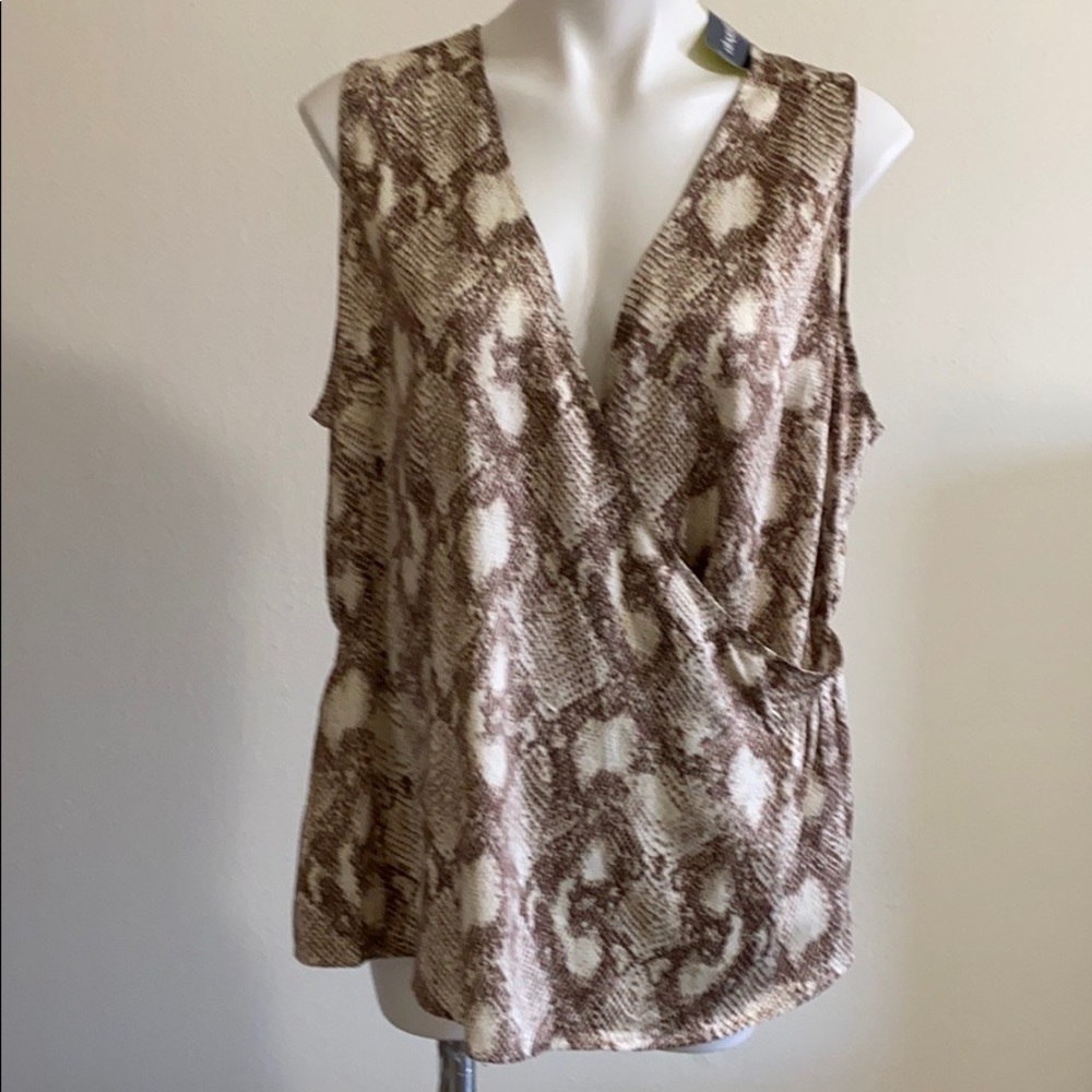 Eloquii Brown and Cream Sleeveless Blouse